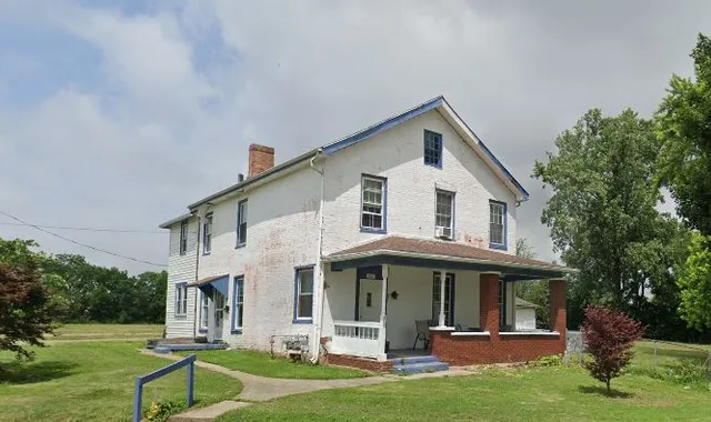A property on Montgomery Ave., Springfield, purchased for cash by Dossan Realty